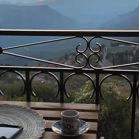 Tripio Lithari - Vacation Villa Arachova